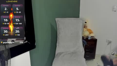 Snapshot of americanbig_dick chatting on April 6, 2026, 4:46 am Lucian online show from April 6, 2026, 4:46 am