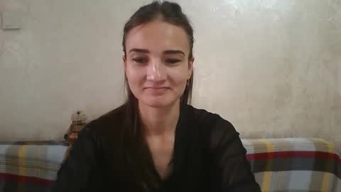 Julia  online show from September 26, 2025, 8:07 am