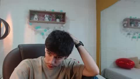 amethystshadow online show from April 12, 2026, 3:44 am