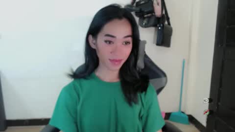 JOANNA online show from October 9, 2025, 2:31 am