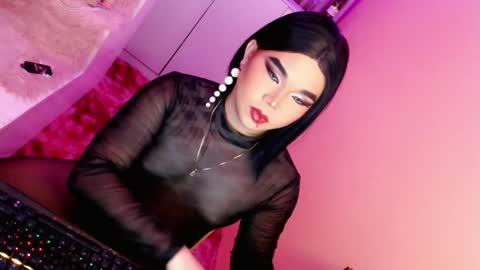 Queen Mireska online show from January 21, 2025, 11:46 am