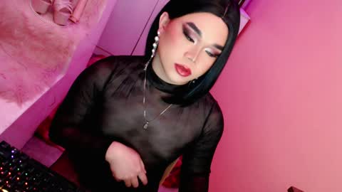 Queen Mireska online show from February 6, 2025, 2:15 pm