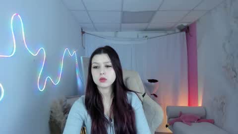 Snapshot of amirelioren chatting on February 15, 2026, 6:10 am Amire online show from February 15, 2026, 6:10 am