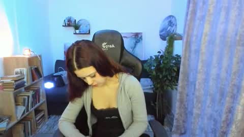 Snapshot of amirelioren chatting on February 27, 2026, 6:13 am Amire online show from February 27, 2026, 6:13 am