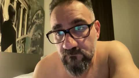 amirsds3298129 online show from February 18, 2026, 5:53 pm