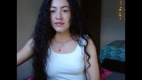 amitlu_ online show from January 16, 2025, 10:02 pm