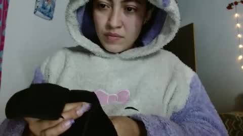 amitlu_ online show from January 28, 2025, 1:18 am