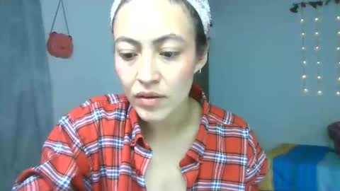 amitlu_ online show from March 18, 2026, 10:35 pm