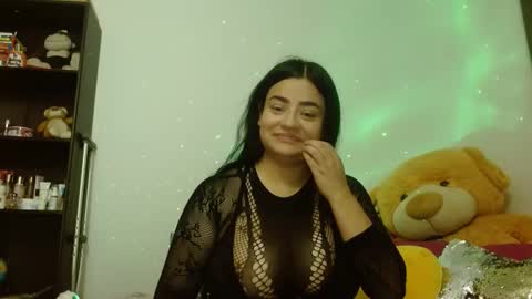 Snapshot of ammbaar1 chatting on September 17, 2025, 11:06 pm Ambaar online show from September 17, 2025, 11:06 pm