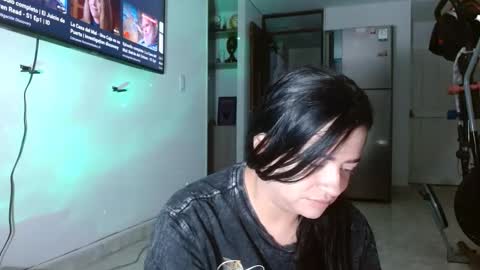 Snapshot of ammbaar1 chatting on December 16, 2025, 12:04 am Ambaar online show from December 16, 2025, 12:04 am