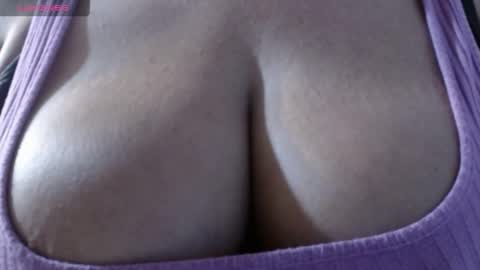 Snapshot of ammendo chatting on June 1, 2026, 5:58 pm amimarie online show from June 1, 2026, 5:58 pm