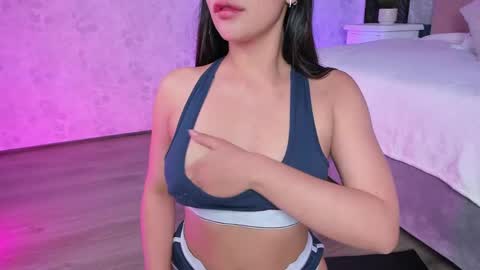 Amy online show from April 13, 2026, 11:54 pm