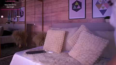 Snapshot of ammyscott1 chatting on December 5, 2025, 8:05 pm Ammy Scott online show from December 5, 2025, 8:05 pm