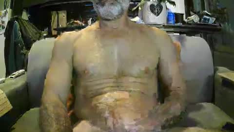 Snapshot of amram1985 chatting on May 24, 2026, 7:52 pm amram1985 online show from May 24, 2026, 7:52 pm