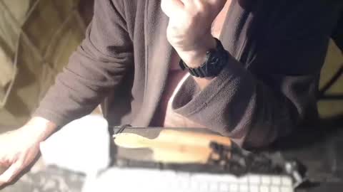 amslave4f online show from September 25, 2025, 4:05 am