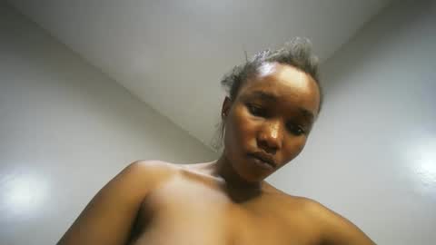 shantel online show from October 31, 2025, 10:49 am