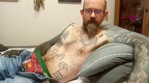 amunrethegod online show from December 3, 2024, 8:39 pm