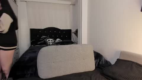 Snapshot of amy_aloqua chatting on June 14, 2026, 5:48 pm Amy online show from June 14, 2026, 5:48 pm