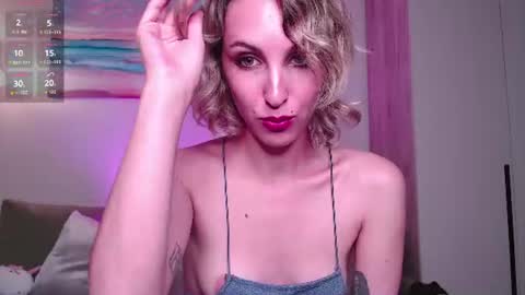 Snapshot of amy_glorious chatting on July 18, 2026, 8:01 pm Amy online show from July 18, 2026, 8:01 pm