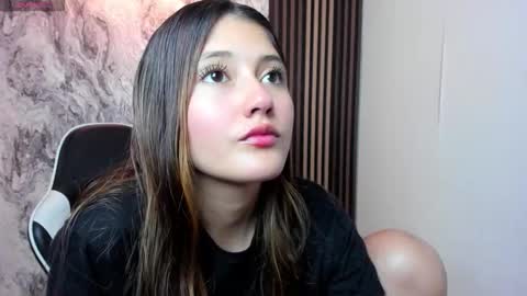 Amy online show from October 27, 2025, 8:35 pm