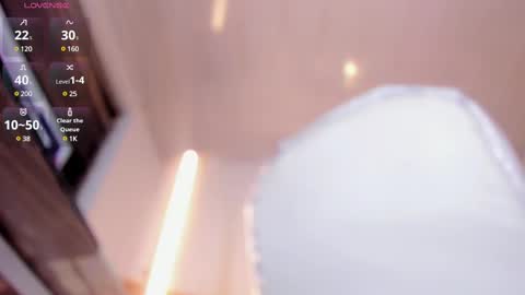     online show from February 22, 2025, 11:35 pm