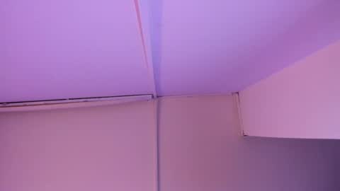     online show from November 11, 2025, 12:49 pm