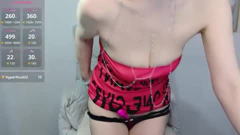 Olivia online show from April 10, 2026, 1:49 pm