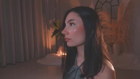 Amy Armstrong online show from September 24, 2025, 12:58 am