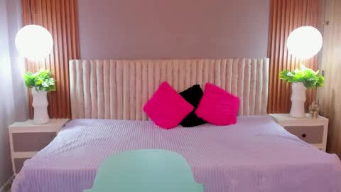 My name is AMY... Nice to meet you  thumb up me please its important online show from March 14, 2026, 7:19 pm