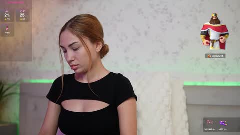  Amy  online show from September 23, 2025, 8:34 pm