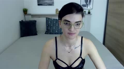 Snapshot of amylexy chatting on January 6, 2025, 2:14 pm Hi there guys My pleasure in your hands pvt is open online show from January 6, 2025, 2:14 pm