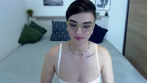 Snapshot of amylexy chatting on September 28, 2025, 8:14 pm Hi there guys My pleasure in your hands pvt is open online show from September 28, 2025, 8:14 pm