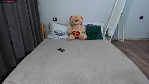 amymilson online show from February 27, 2025, 3:59 pm