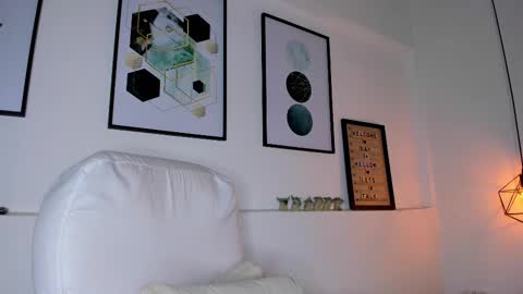 Amy online show from January 15, 2026, 11:37 am