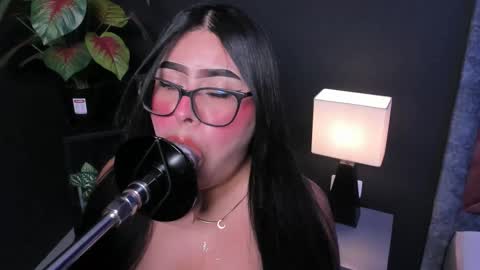 amywhitte_ online show from March 21, 2026, 3:44 am