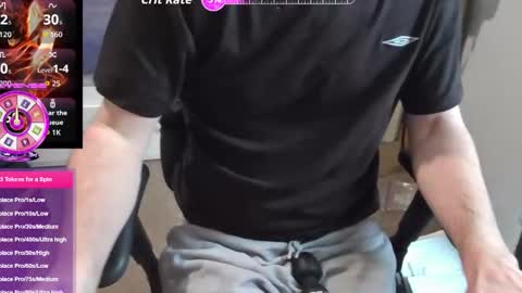 A online show from December 5, 2025, 9:51 am