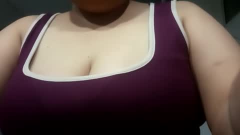 Snapshot of ana303444 chatting on March 2, 2026, 6:25 am ana303444 online show from March 2, 2026, 6:25 am