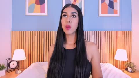 Ana Gonzalez online show from September 27, 2025, 8:47 pm