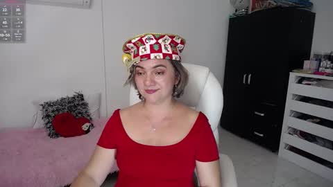 Snapshot of ana_hotmilf chatting on December 25, 2024, 1:31 am  Ana  online show from December 25, 2024, 1:31 am