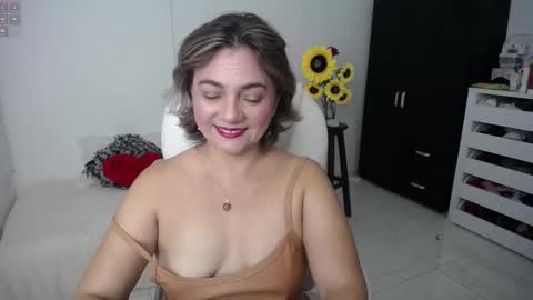 Snapshot of ana_hotmilf chatting on March 9, 2025, 11:25 pm  Ana  online show from March 9, 2025, 11:25 pm