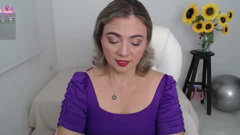 Snapshot of ana_hotmilf chatting on September 13, 2025, 11:15 pm  Ana  online show from September 13, 2025, 11:15 pm