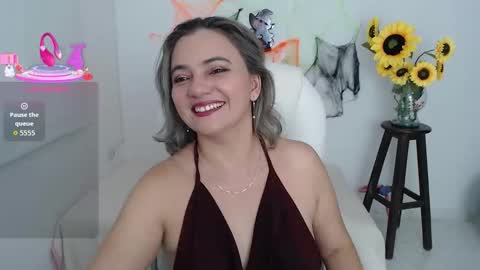 Snapshot of ana_hotmilf chatting on October 29, 2025, 11:39 pm  Ana  online show from October 29, 2025, 11:39 pm