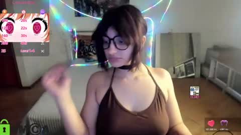 Snapshot of ana_jil chatting on July 4, 2026, 7:31 pm Hi Im Ana online show from July 4, 2026, 7:31 pm