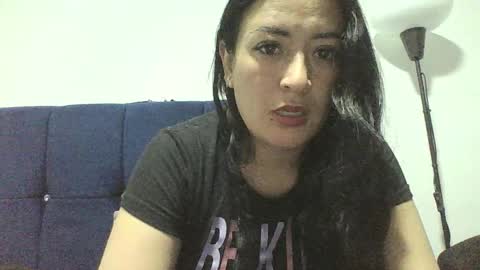 Ana online show from October 10, 2025, 8:30 pm