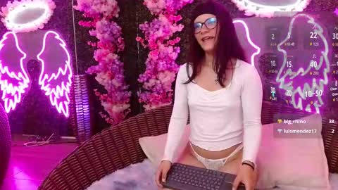 Ana online show from March 10, 2026, 4:06 am