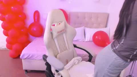 Im anna but you can call me as you want online show from March 16, 2026, 11:42 pm