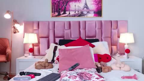 anaa_bellaa online show from March 18, 2026, 12:30 pm