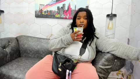 ANNA FUENTES online show from January 9, 2025, 11:36 am