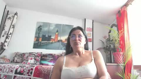Snapshot of anaamature_ chatting on September 15, 2025, 5:46 pm anaamature_ online show from September 15, 2025, 5:46 pm