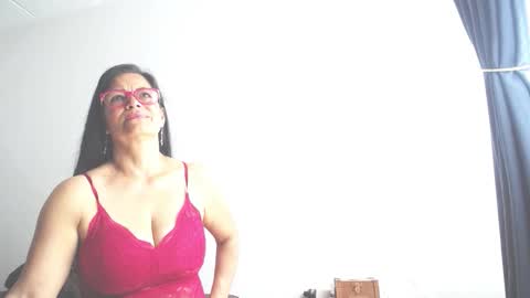 Snapshot of anaamature_ chatting on October 24, 2025, 2:57 pm anaamature_ online show from October 24, 2025, 2:57 pm